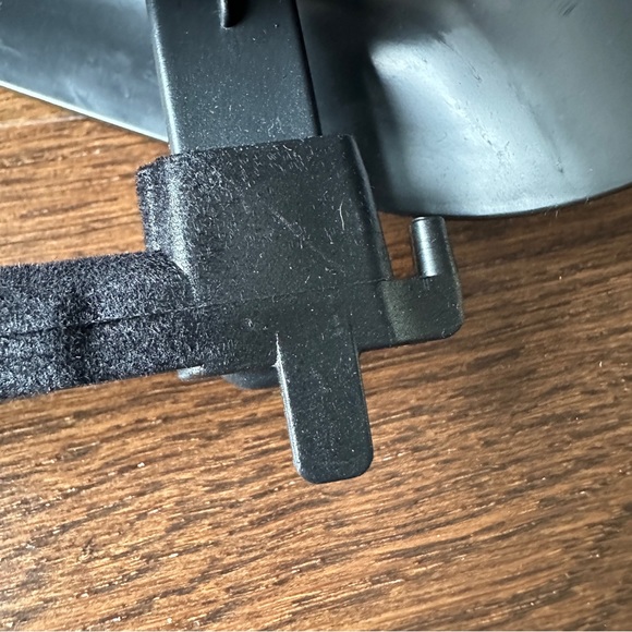 Dior hanger - Picture 4 of 5